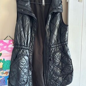Lou & Grey Shiny Black Quilted Vest